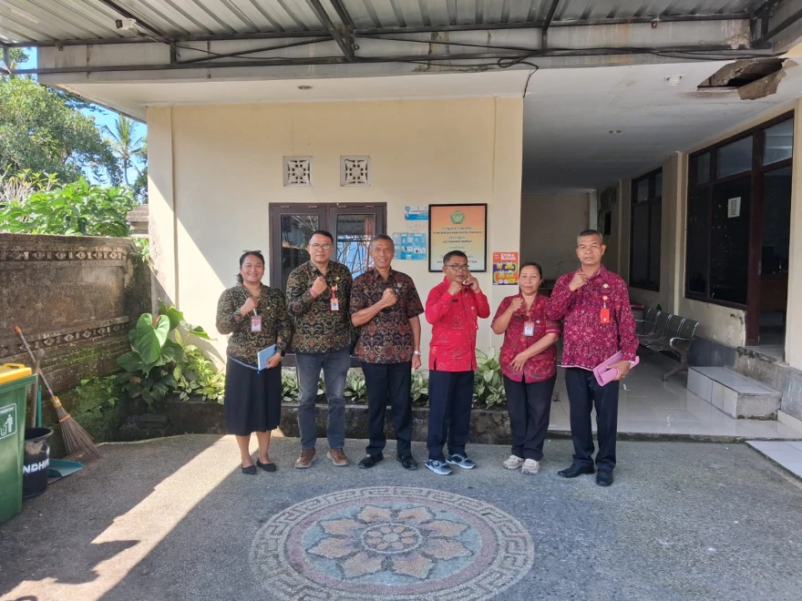 Kunjungan dari Bapak Kapus Marga 1 dan Bapak Sekcam